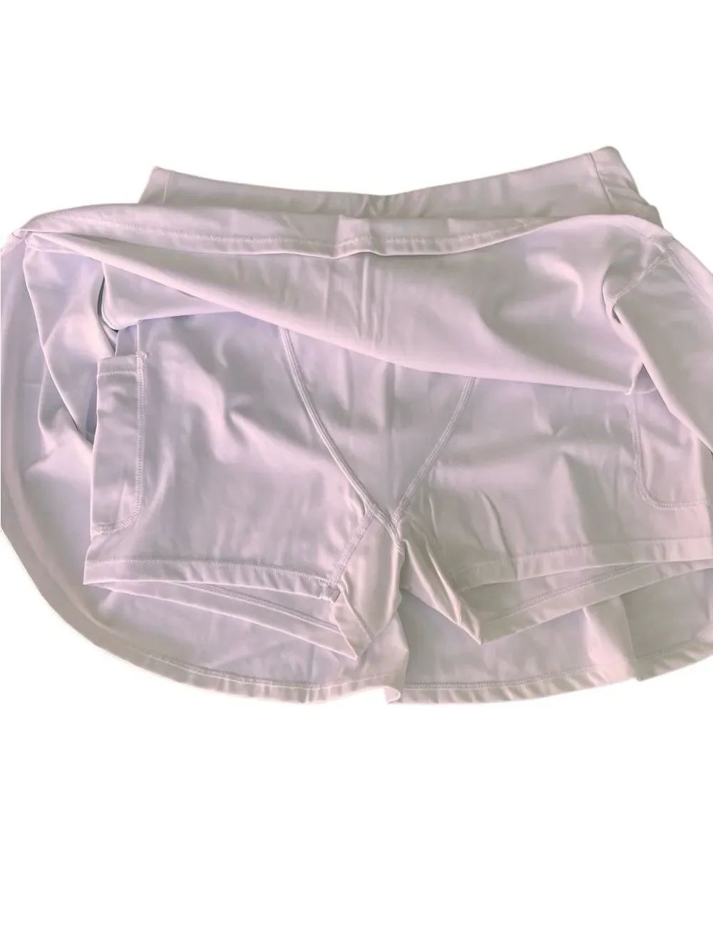 Stelle white athletic